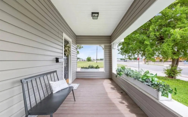 New Centrally Located Family Gathering Place