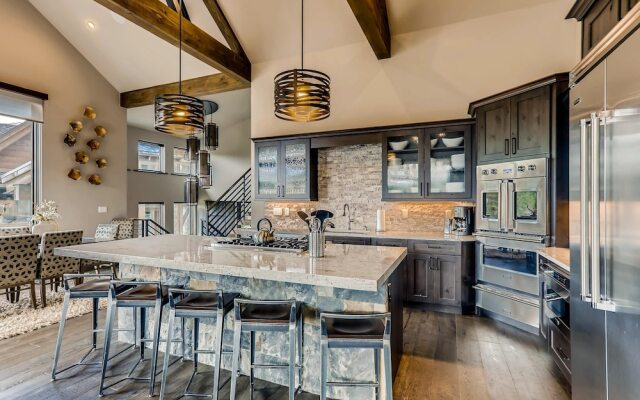 Disconnect at the Breck Connect