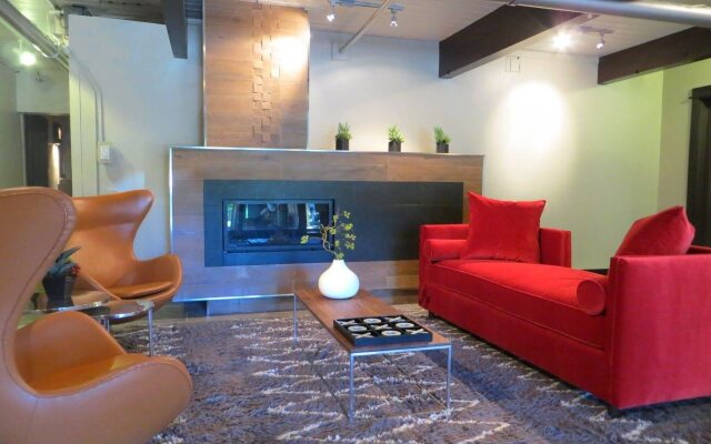 The Wood Creek Lodge by Crested Butte Lodging