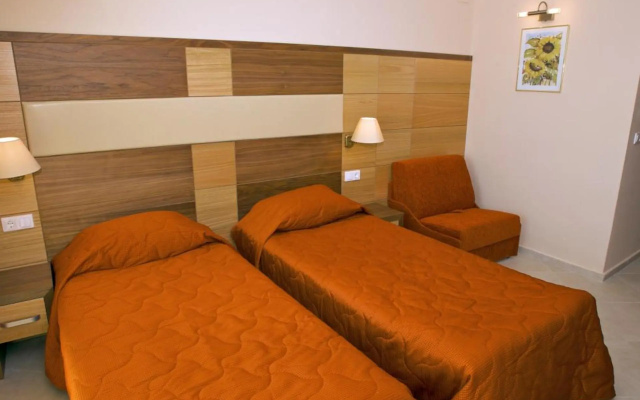 Seabreeze Hotel