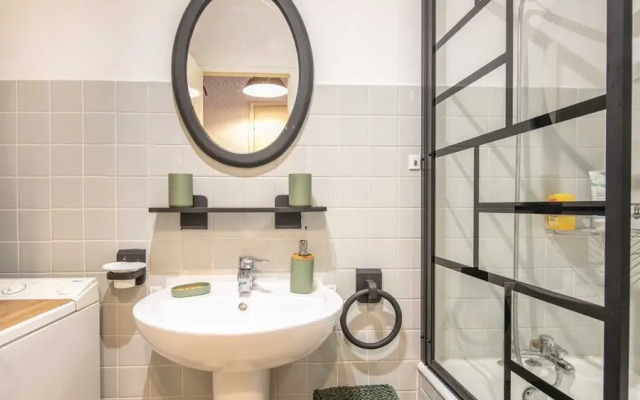 Peaceful Stay With Mountain View