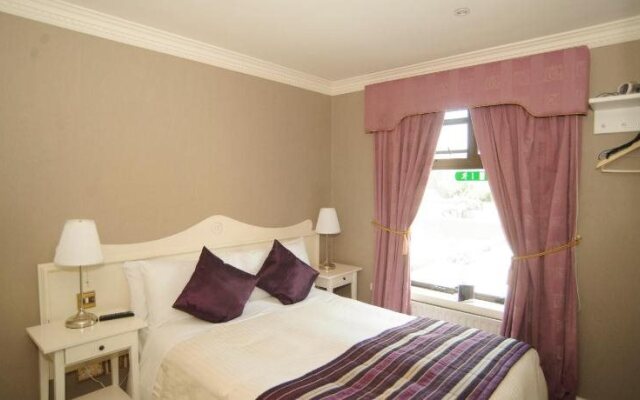 Germaines Hotel