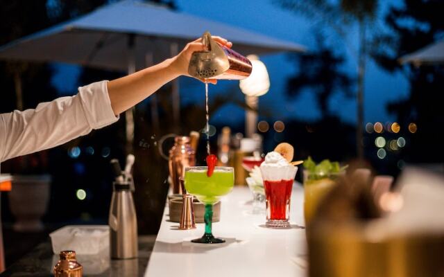 Lear Sense - Experience Luxury Hotel