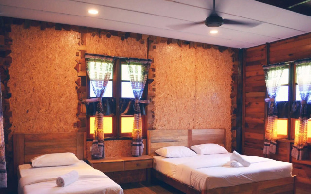 The Acacia Retreat