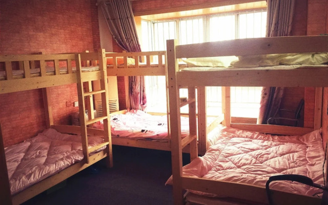 Nanning Guiyuan Tianju Hostel