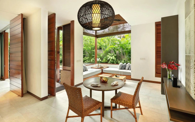 The Elysian Boutique Villa Hotel