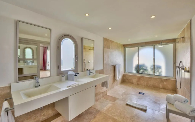 Dream Villa Terres Basses-555