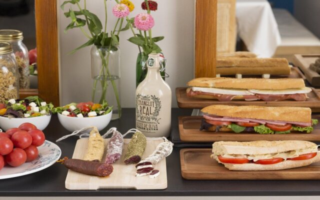 The Conica Deluxe Bed&Breakfast