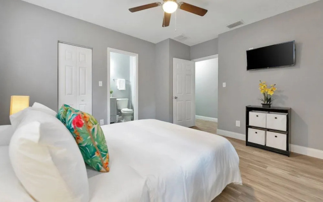Tampa Family Bungalows