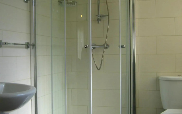 Simpson's Apartments