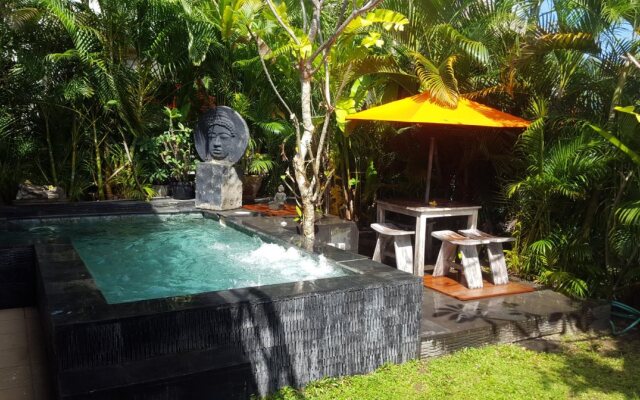 Bali Villa Marene, Villa & Rooms Umalas