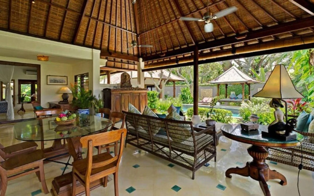 Fabulous Villa To Experience Bali Life