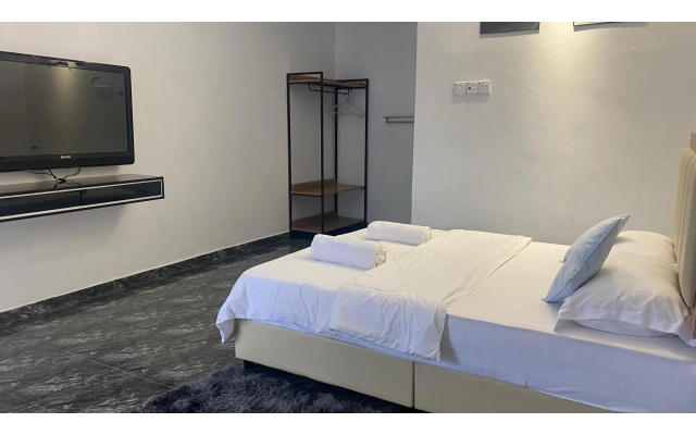 Capital O 91205 Palong Hill Chalet – Guest Rooms – Baling