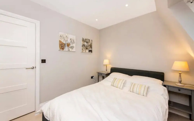 Charming Apartment Close to Notting Hill