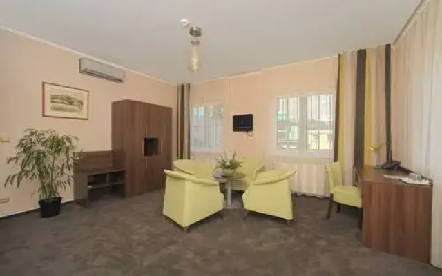Atlantic Beach Hotel