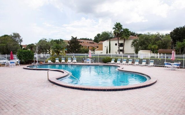 Clubview Country Club Condo