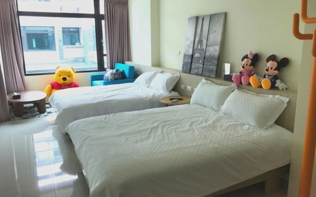 Yin Mama Warm House