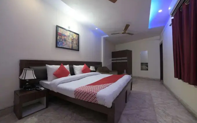 Travel Inn By OYO Rooms