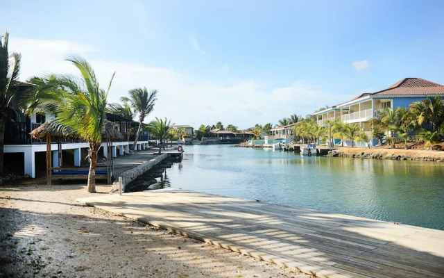 Waterlands Village