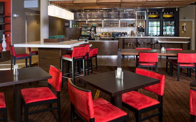 Courtyard by Marriott Dallas Midlothian-Midlothian Conf Ctr