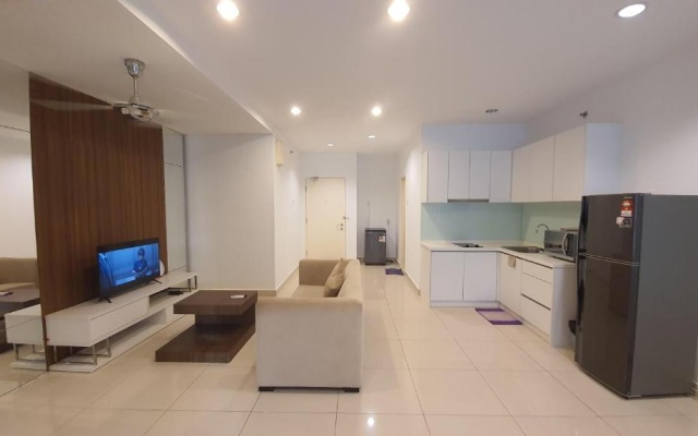 Mansion One Suites @Gurney Drive Seaview Studio Apartment by Sarah's Lodge – Kitchen – George Town