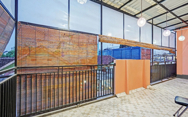 OYO 90199 JEC Residence Syariah
