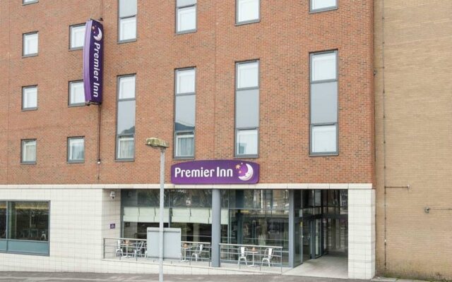 Premier Inn Luton Town Centre