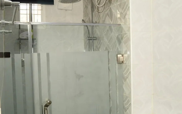 De Marshall Hotel and Apartments