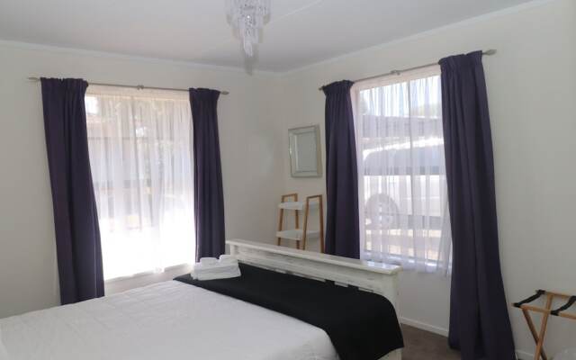 Sunny Unit on Grey Street