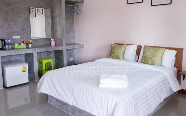 Tawan Village Resort