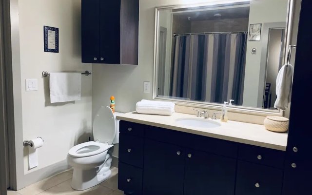 New Lyfe Finest Luxury Apartment