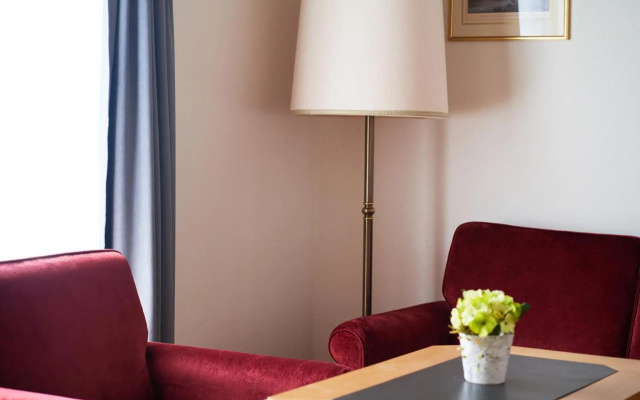 Soldanella by Hotel Adula – Guest Rooms – Flims
