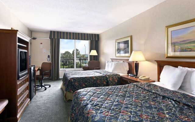 Ramada Florence Center