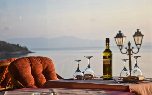 Maistrali Hotel