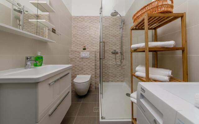 Old Town Clock Tower Apartment
