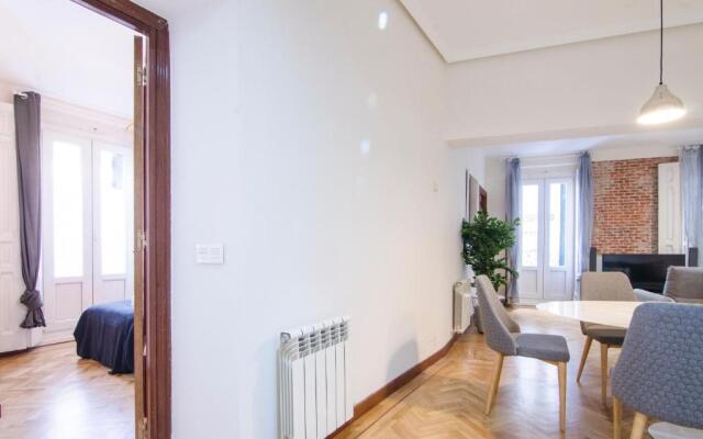 Espiritu Santo 39, 1º Izq