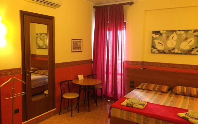 Aurora Rooms