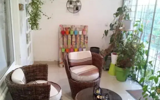 Comme Chez Soi 1