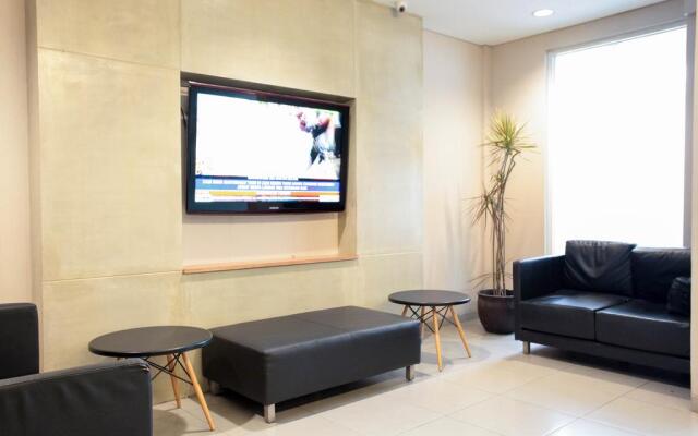 LeGreen Suite Kuningan