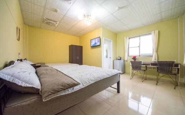Red Crown Jacana B&B