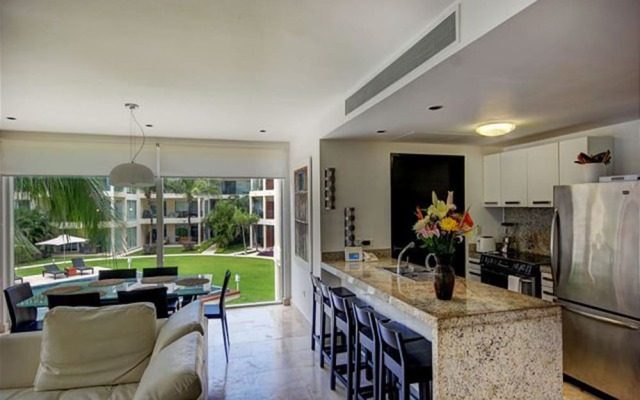 Elements 116 by Tripintravel