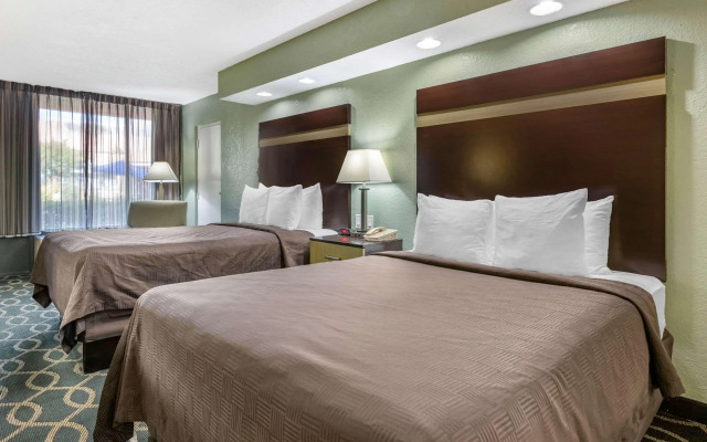 Clarion Inn Orlando International Drive - ICON Park
