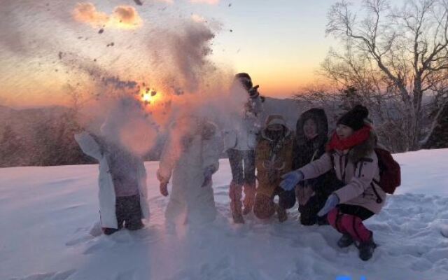 Wu chang xue gu bi lao lv ke zhan