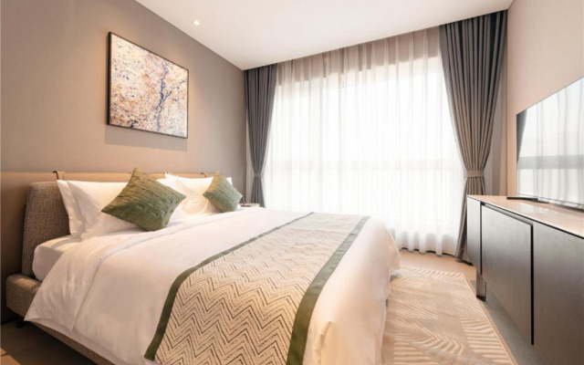 Cresasia Residence