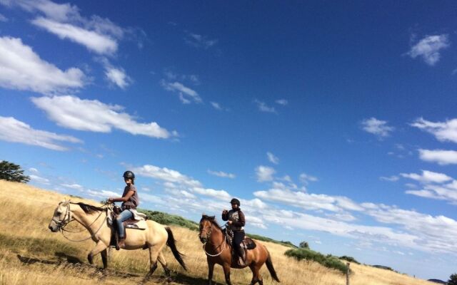 Gite Ciel D’Ardèche (15 pers)