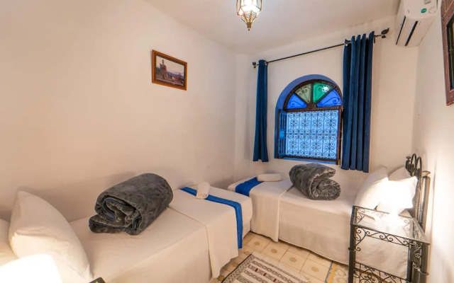Dar Nokhba Inn