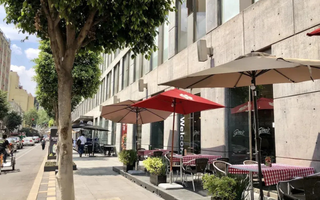 Puerta Alameda
