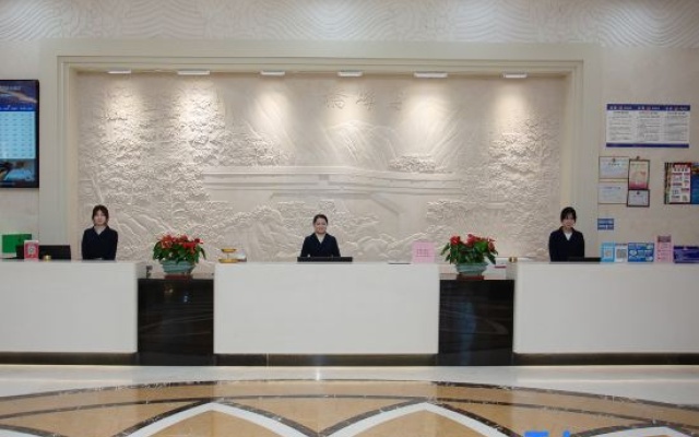 Langqiao International Hotel – People – Ningde