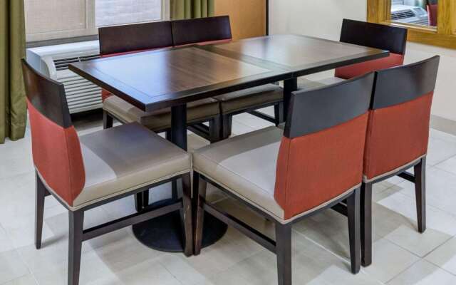 Comfort Suites Kansas City - Liberty