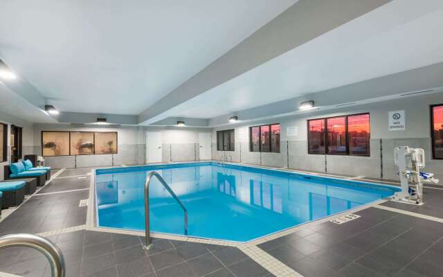 Hawthorn Extended Stay by Wyndham Columbus West
